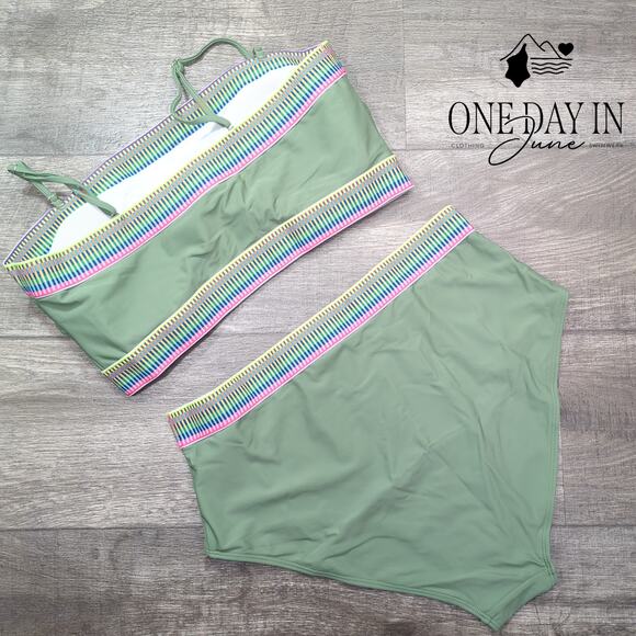 Adisputent Crop Bikini Swimsuit Size XL - Picture 5 of 5